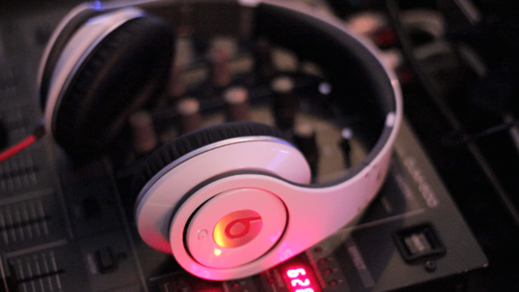 Las claves de un buen DJ para bodas